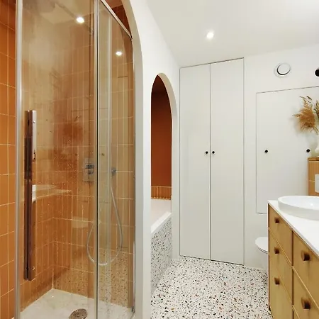 Duplex With Incredible View Of Paris